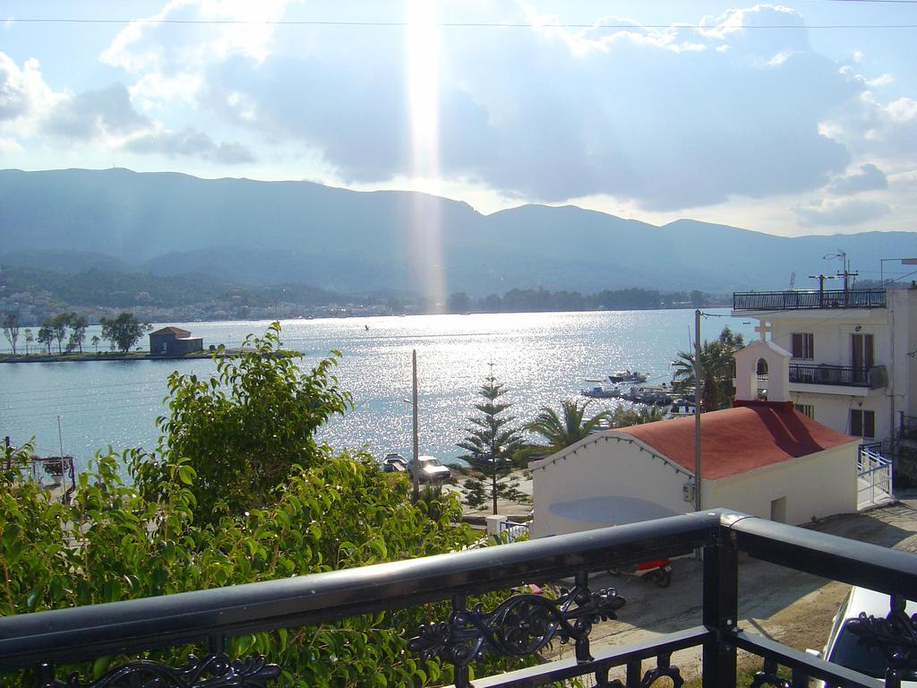 Kalimera Hotel Poros Town Exterior foto