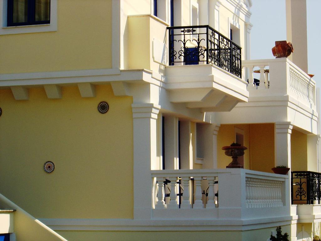 Kalimera Hotel Poros Town Exterior foto